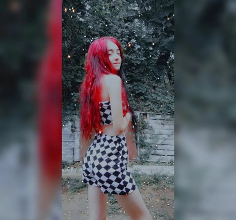 Alasti lekkinud OnlyFans-i pilt Alymaria18