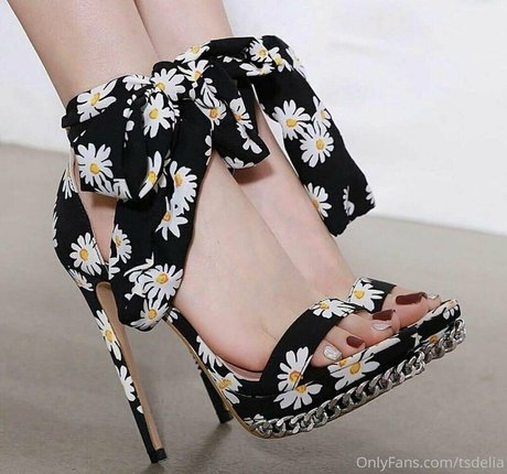 Naken lekkede OnlyFans-bilde av Tsdelia