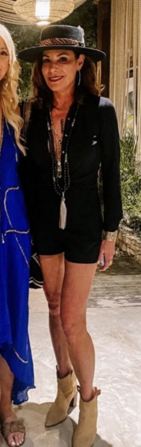 Alasti lekkinud OnlyFans-i pilt Luann De Lesseps