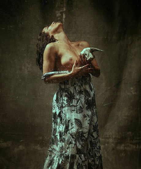 Alasti lekkinud OnlyFans-i pilt Diana Angel