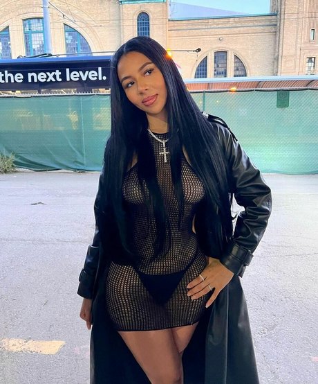 Naken läckt OnlyFans-bild av Mariah The Scientist