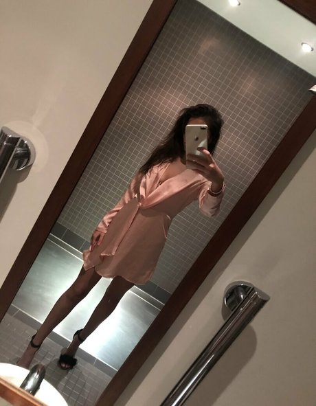 Britishamianna OnlyFansリークヌード写真