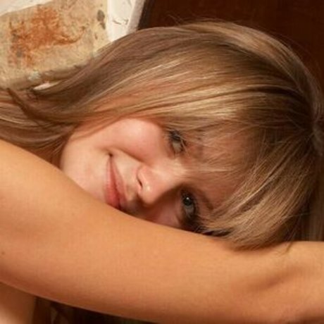 Naken läckt OnlyFans-bild av Svanhild