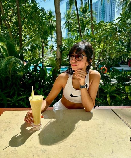 Foto di nudo di fuga di OnlyFans di Aaliyah Yasin