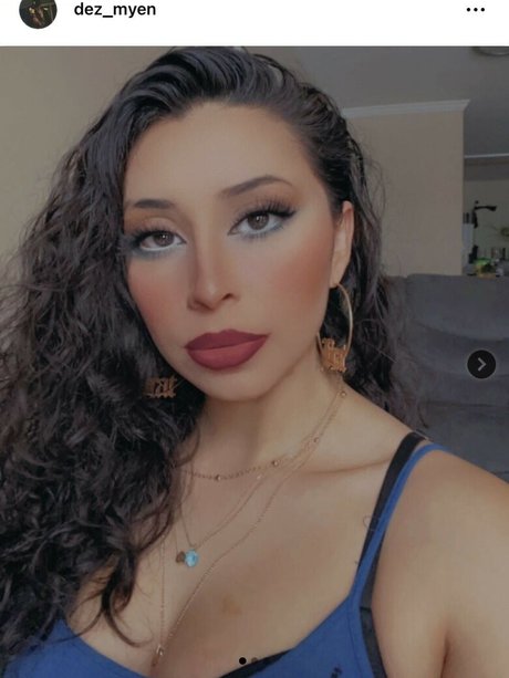 Nahá fotka uniklých OnlyFans od Dezzy720