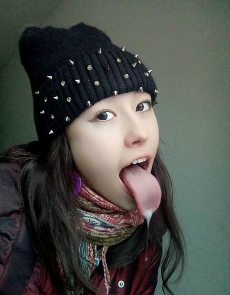 Rofdeenyt OnlyFansリークヌード写真