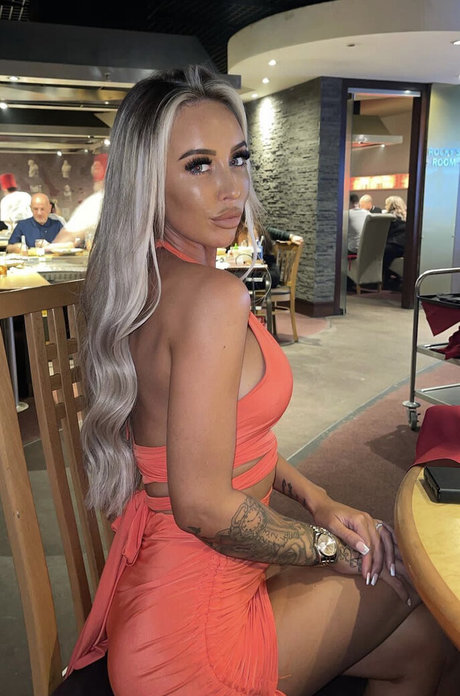 Обнаженная фотография утечки OnlyFans от Jade Hobden