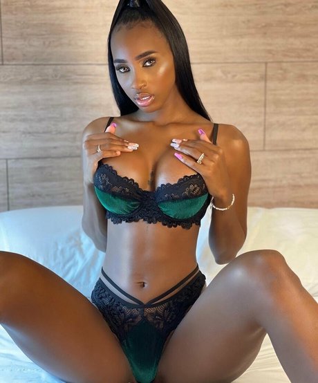 OnlyFans-model Barbiegomezlatina