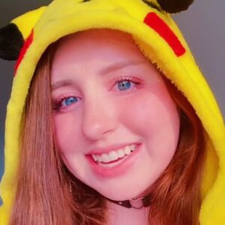 Foto desnuda filtrada de OnlyFans de Tinyfierytigrr