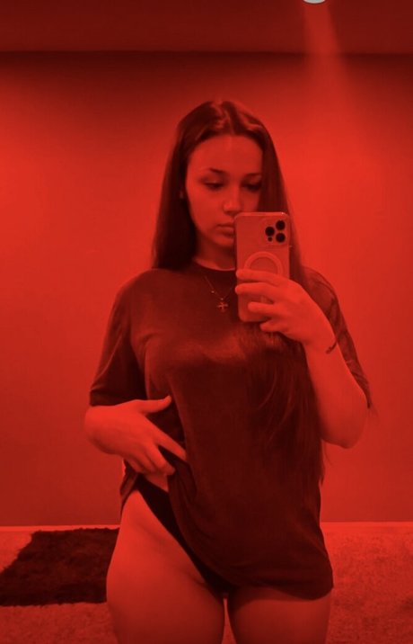 Naakte gelekte OnlyFans-foto van Kayrenee98