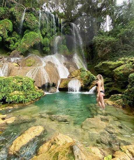 Foto di nudo di fuga di OnlyFans di Inna Moll