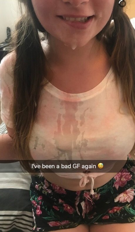 Nacktes geleaktes OnlyFans-Foto von Marineste