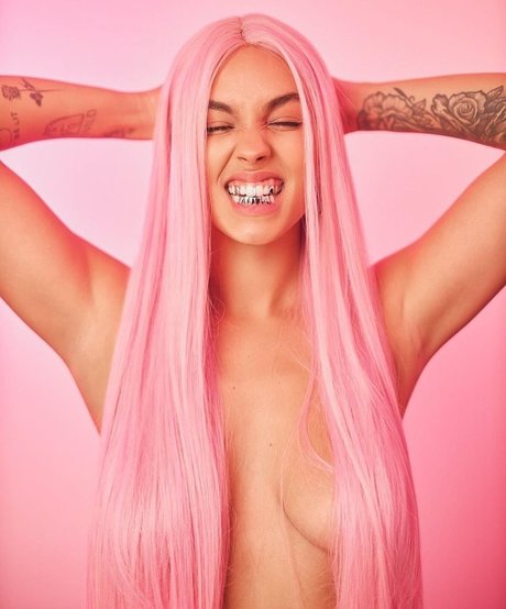 OnlyFans-model Neomi Attal