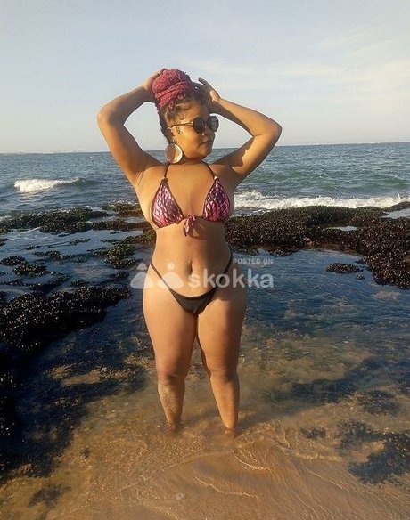 Foto di nudo di fuga di OnlyFans di Negraluofc