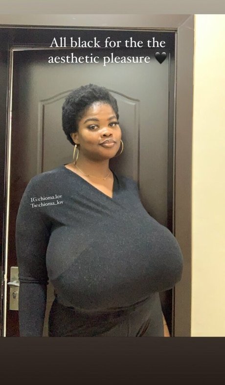 Nacktes geleaktes OnlyFans-Foto von Chioma Lovv