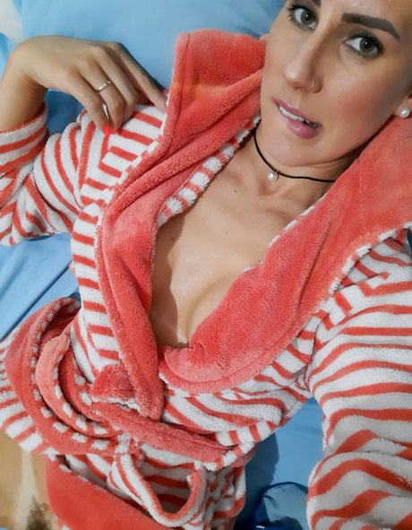 Foto desnuda filtrada de OnlyFans de Jacqueline Darley