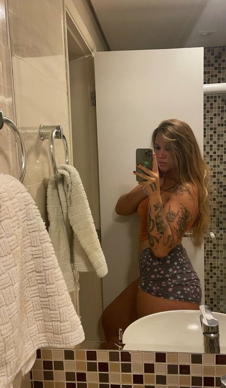 Elanadara naked leaks OnlyFans pic