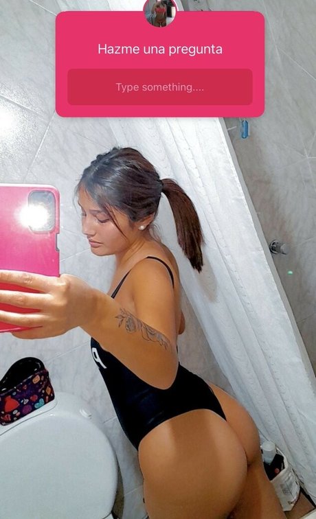 Rochinav naked leaks OnlyFans pic