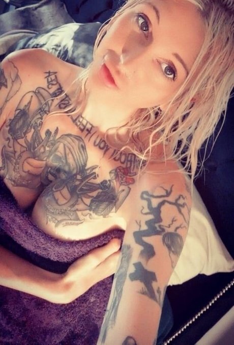 Arkhamrose1912 naked leaks OnlyFans pic