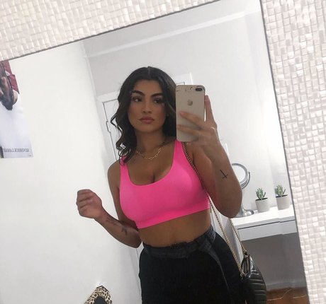 Foto di nudo di fuga di OnlyFans di Kylie Manue