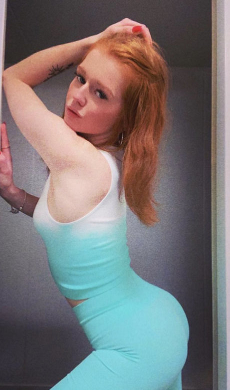 Nahá fotka uniklých OnlyFans od Jodie Baker