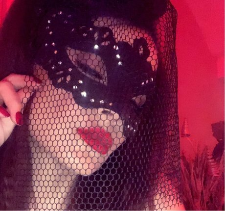 Nacktes geleaktes OnlyFans-Foto von Missannabel