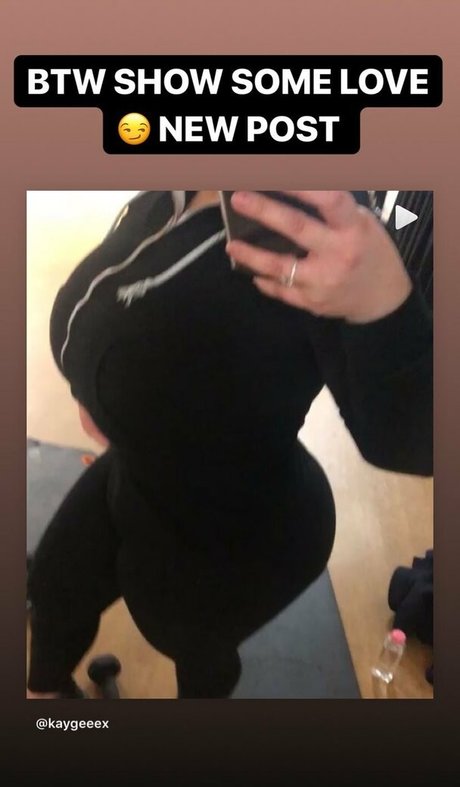 Kataleya OnlyFansリークヌード写真