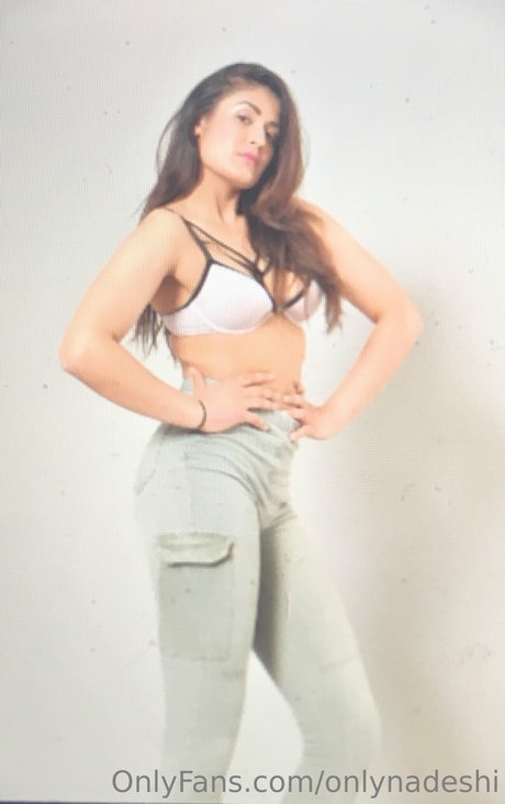 Foto di nudo di fuga di OnlyFans di Nadeshi Hopkins