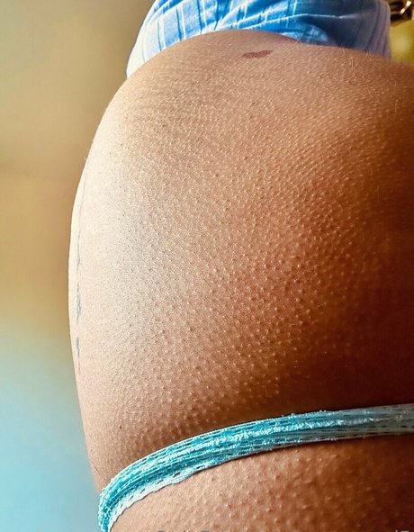 Naken lekkede OnlyFans-bilde av Queen Red