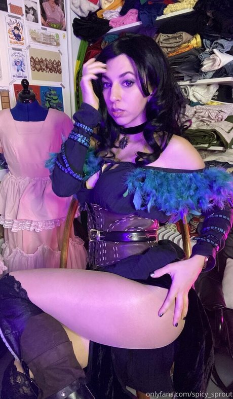 Foto desnuda filtrada de OnlyFans de Spicy Sprout