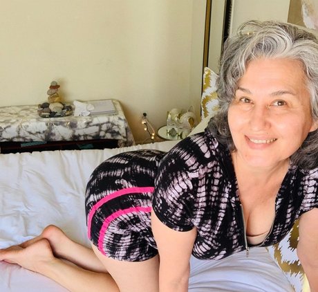 Pure Light 8888 OnlyFansリークヌード写真