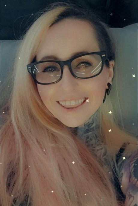 Nacktes geleaktes OnlyFans-Foto von Jessica Darlin