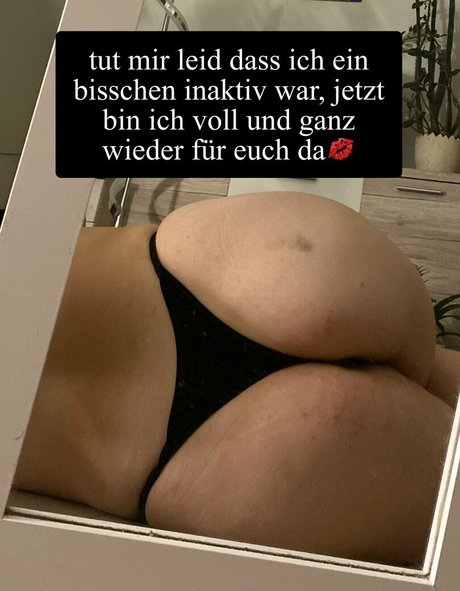Naken lekkede OnlyFans-bilde av Vivienrks