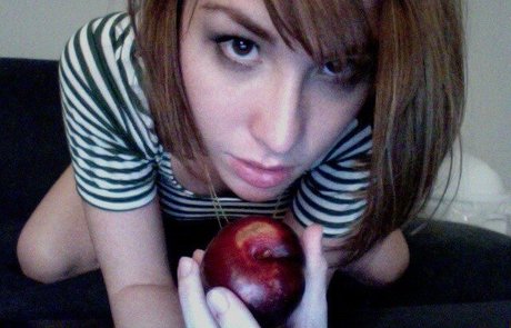 Foto di nudo di fuga di OnlyFans di Allison Scagliotti