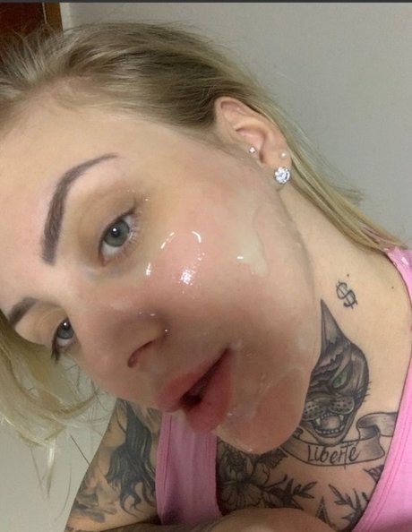 Обнаженная фотография утечки OnlyFans от Mahisabel