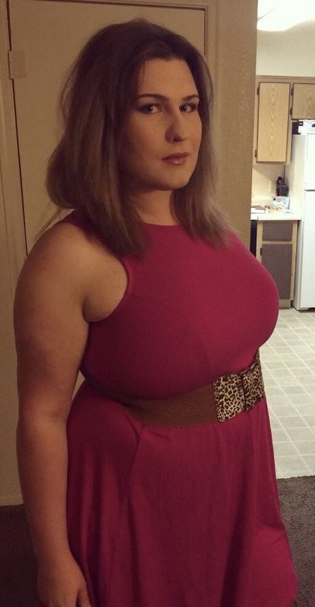 Alasti lekkinud OnlyFans-i pilt Ts Allanah Allure