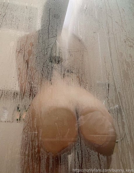 Foto di nudo di fuga di OnlyFans di Wijitra Noree