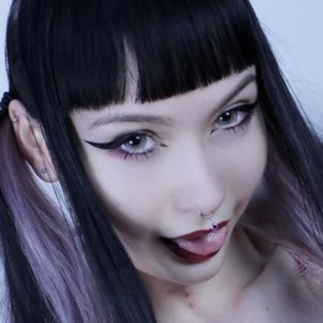 Messy OnlyFansリークヌード写真