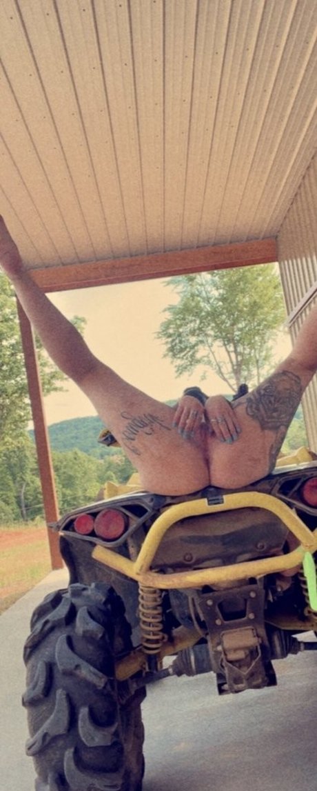 Обнаженная фотография утечки OnlyFans от Tierneyalise71