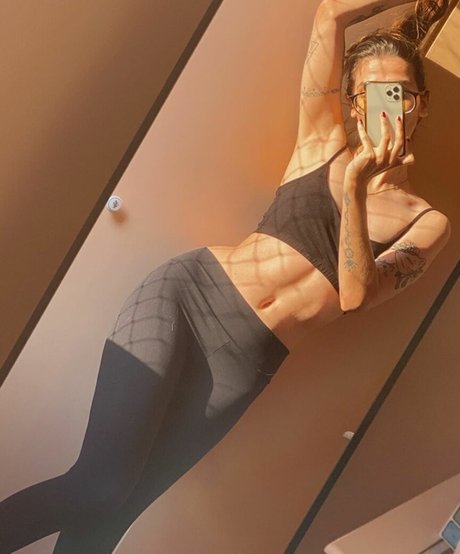 Nahá fotka uniklých OnlyFans od Ju Scochi