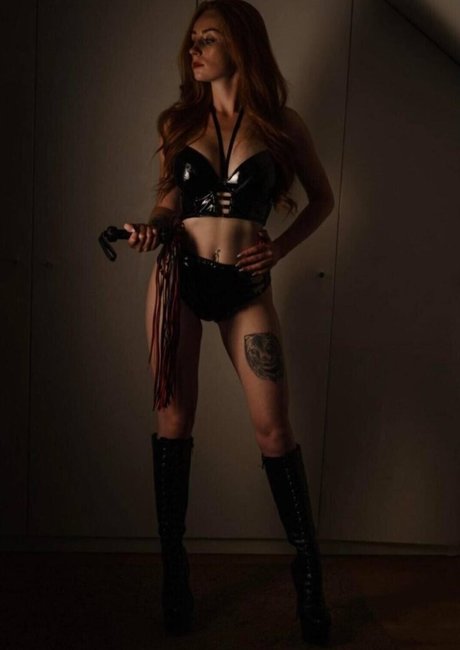 Alasti lekkinud OnlyFans-i pilt Fit Meli 007