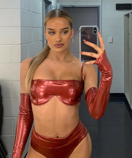 Alasti lekkinud OnlyFans-i pilt Hannah Sofia