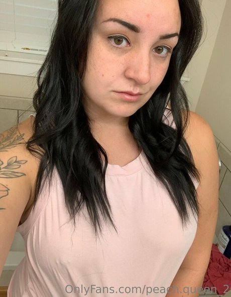 Foto di nudo di fuga di OnlyFans di Peach Queen2