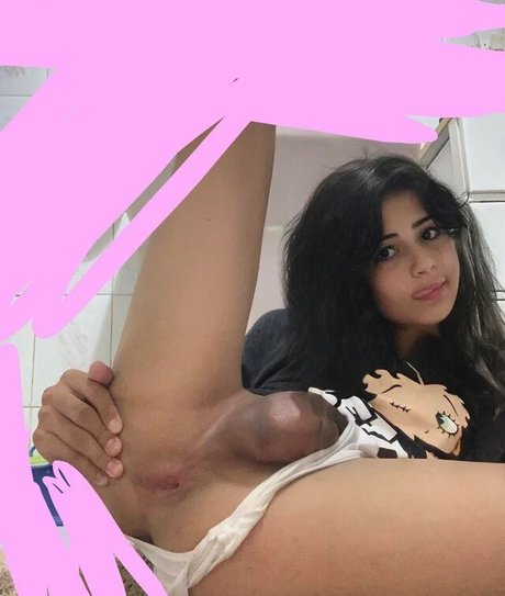 Naken läckt OnlyFans-bild av Mochii