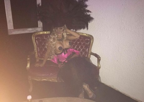 Foto di nudo di fuga di OnlyFans di Irina Chanell