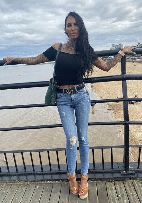 Nahá fotka uniklých OnlyFans od Seen Her