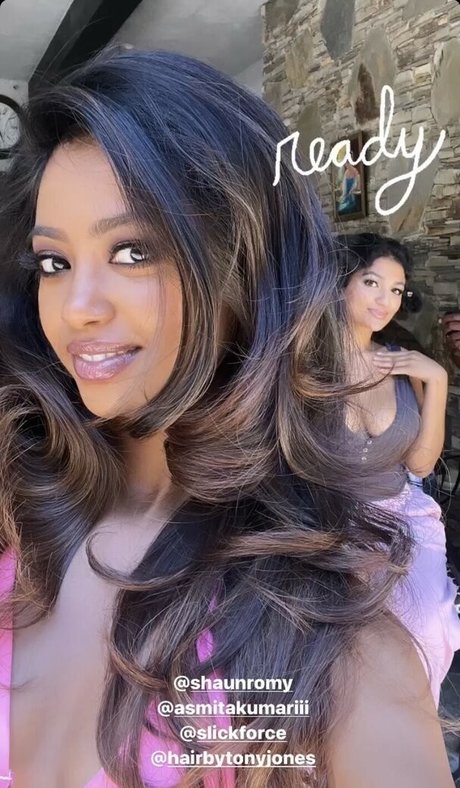 Alasti lekkinud OnlyFans-i pilt Shaun Romy