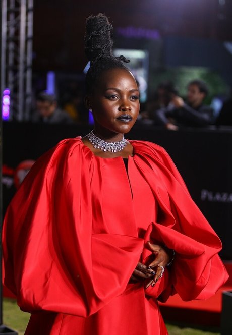 Nacktes geleaktes OnlyFans-Foto von Lupita Nyongo