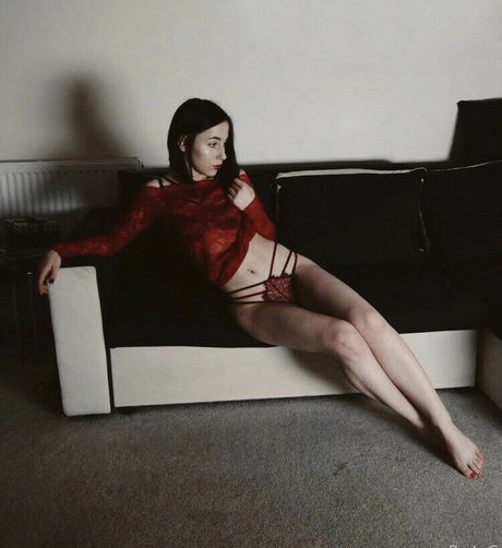 OnlyFans-model Dreamybrunettegirl