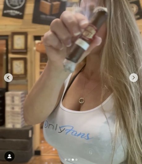 OnlyFans-model Iheartcigars